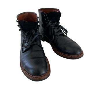 Allen Edmonds Higgins Mill Boots - Size 9